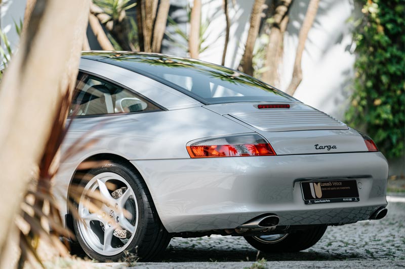 2002 Porsche 996 Targa - Manual